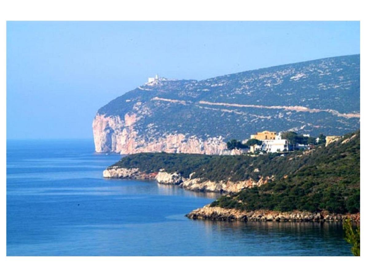 Appartamento In Centro Fronte Spiaggia Del Lido Con Terrazza Vista Mare E Wi-Fi Alghero Exteriör bild